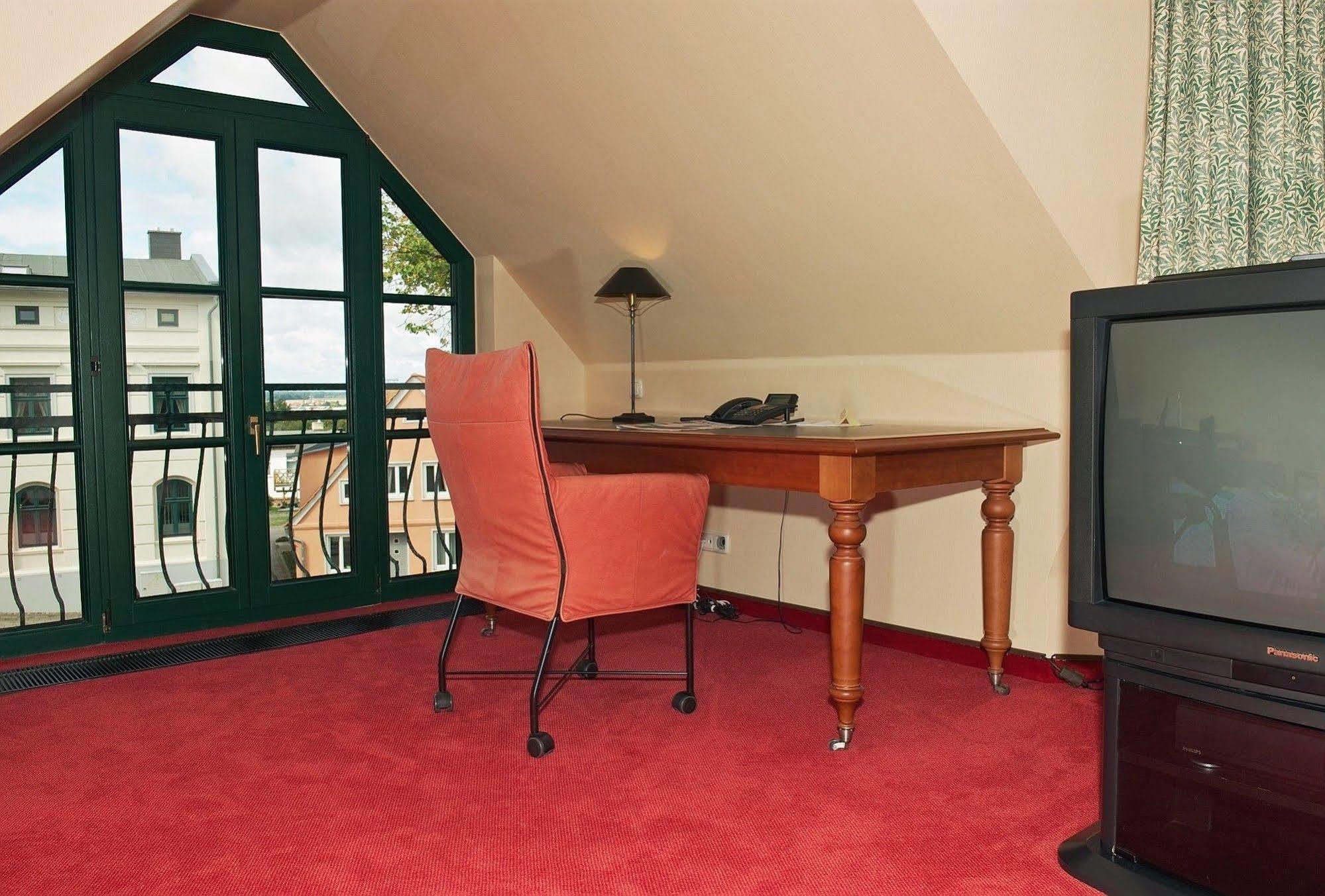 Romantik Hotel Kaufmannshof Берген-ауф-Рюген Экстерьер фото